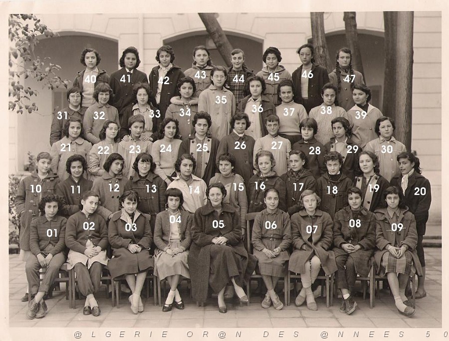 SIDI BEL ABBES COLLEGE MODERNE DE JEUNES FILLES 1956 6 EME MELLE CANOVAS.JPG